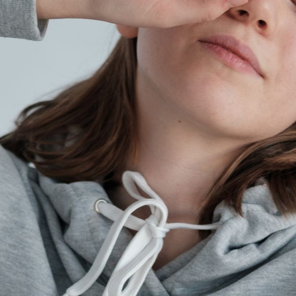 Cropped Studio Hoodie - Image 4